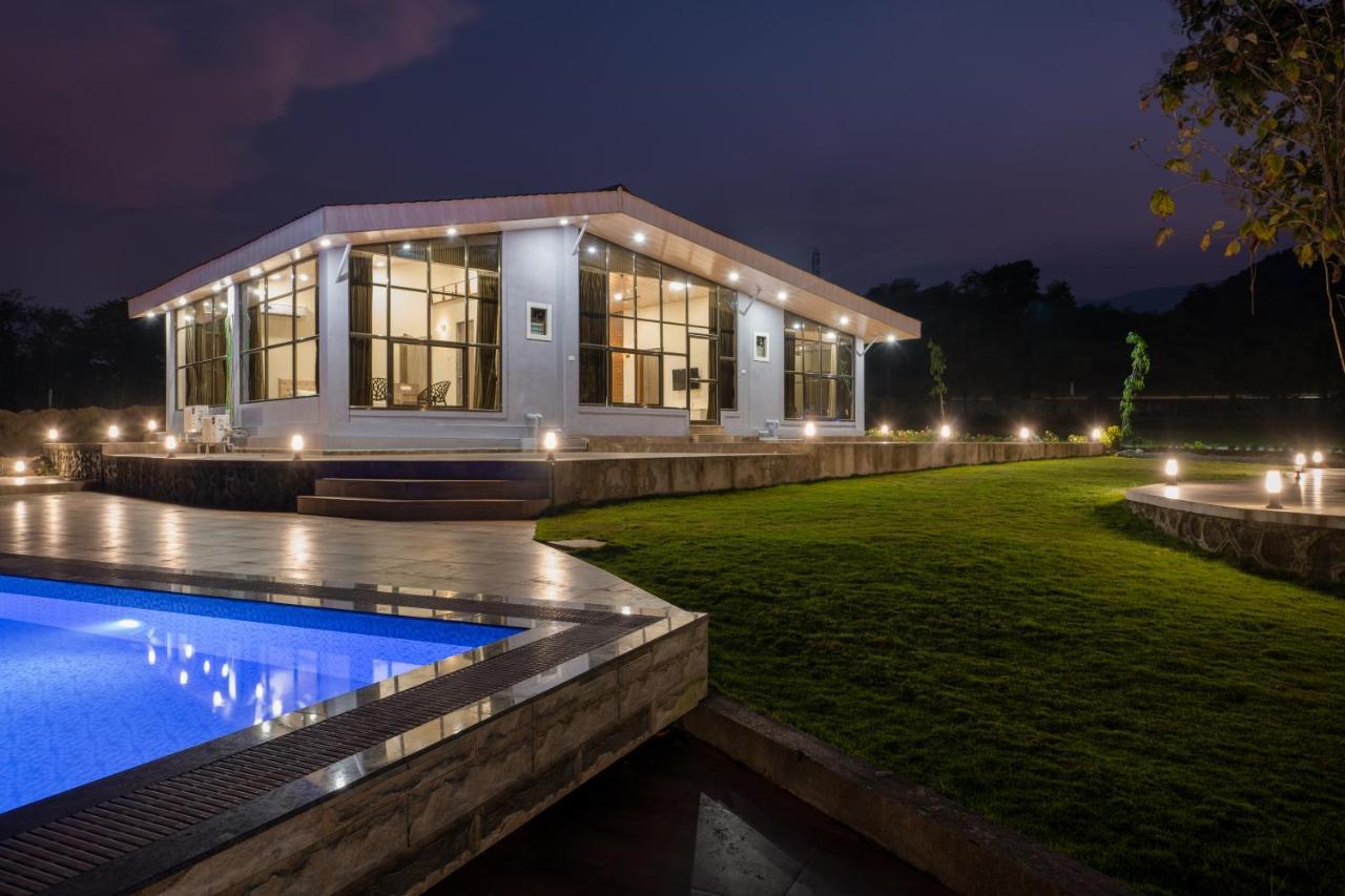 Hillrock Resort & Villas, Neral-Karjat Extérieur photo