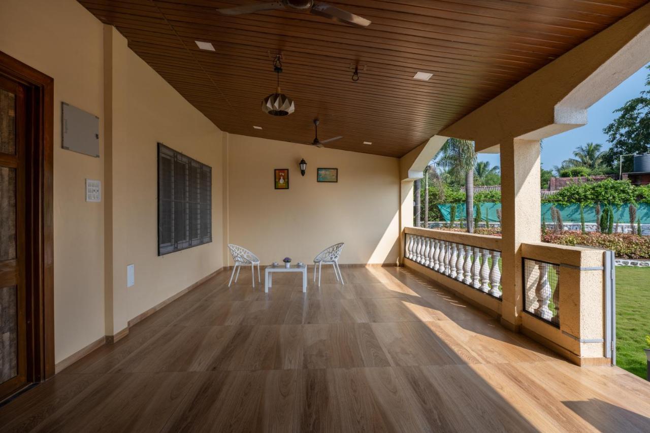 Hillrock Resort & Villas, Neral-Karjat Extérieur photo
