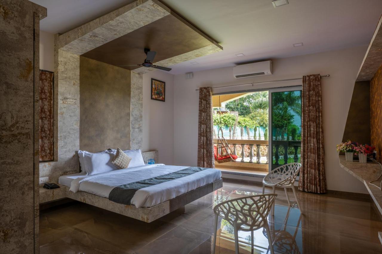 Hillrock Resort & Villas, Neral-Karjat Extérieur photo