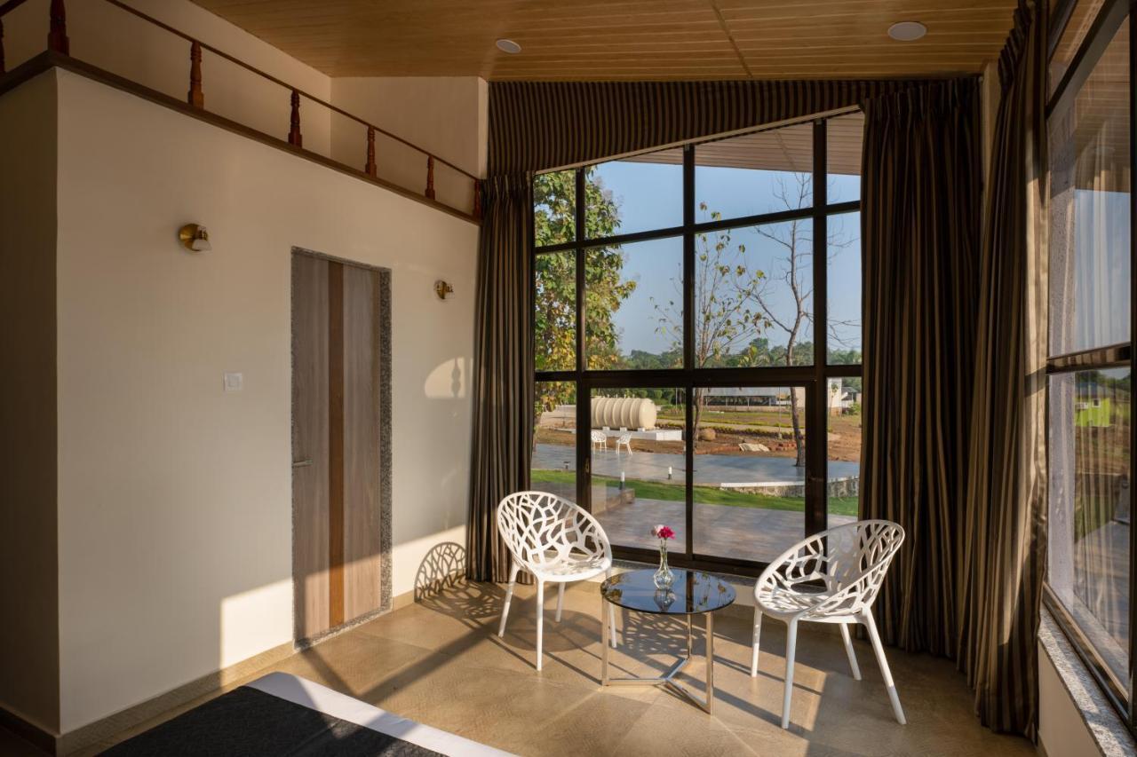 Hillrock Resort & Villas, Neral-Karjat Extérieur photo