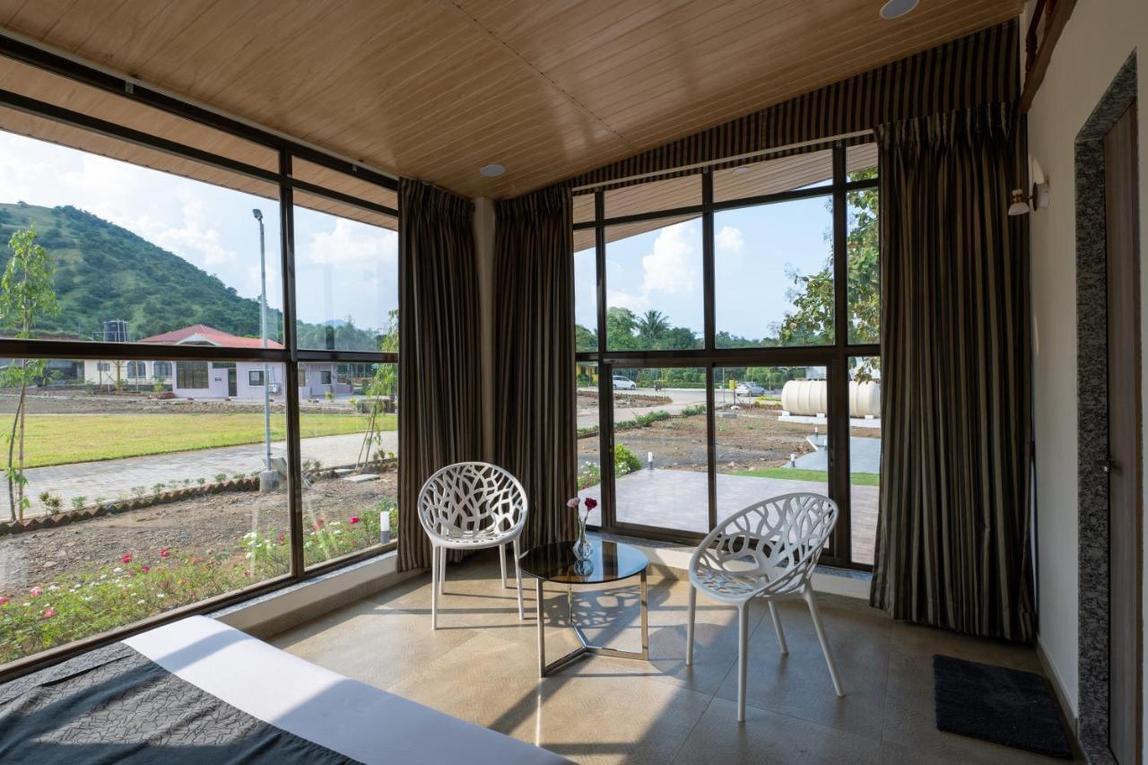 Hillrock Resort & Villas, Neral-Karjat Extérieur photo