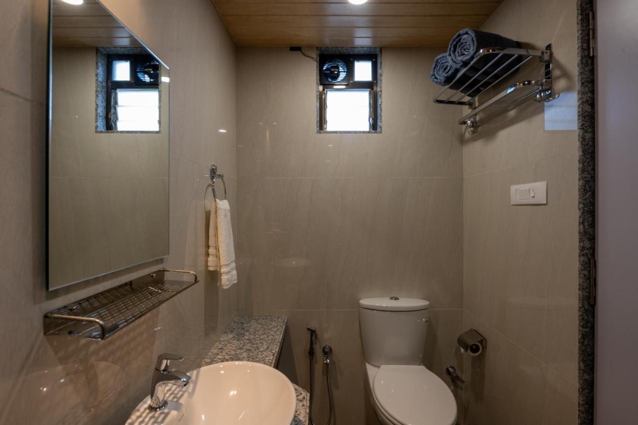 Hillrock Resort & Villas, Neral-Karjat Extérieur photo