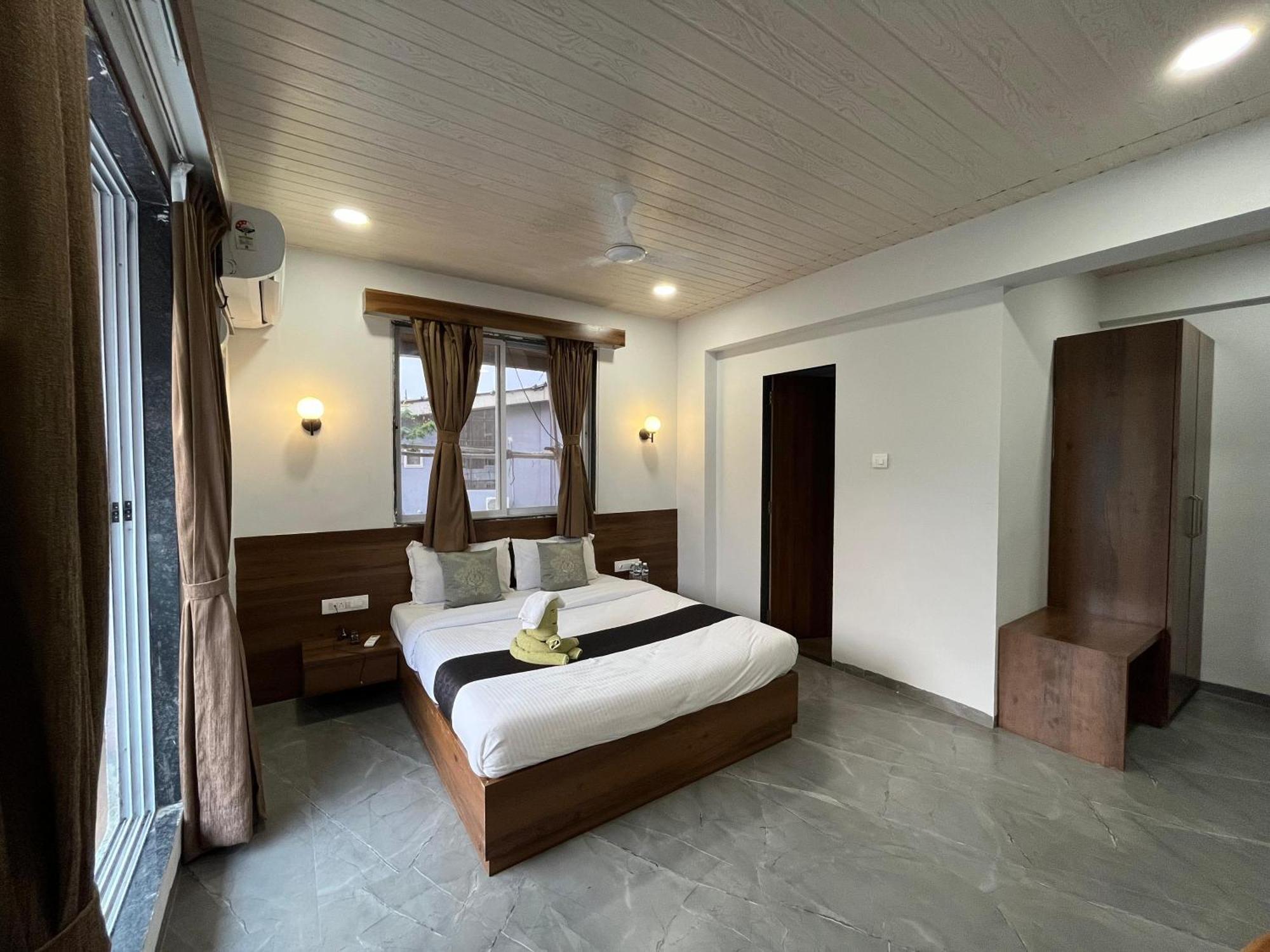 Hillrock Resort & Villas, Neral-Karjat Extérieur photo