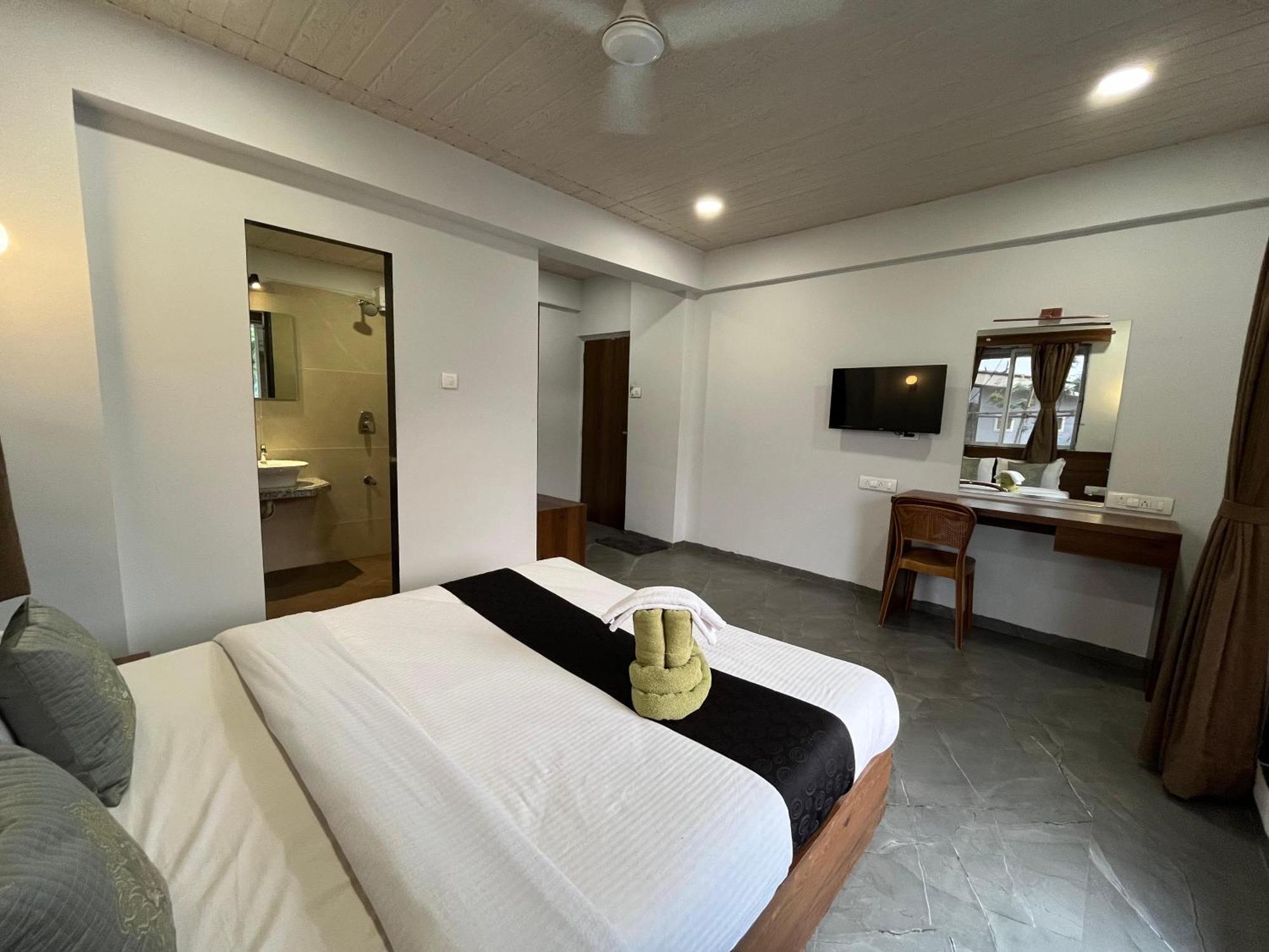 Hillrock Resort & Villas, Neral-Karjat Extérieur photo